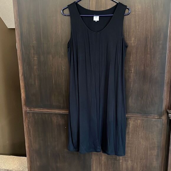 CAbi Womans Black Split Front Back Layered Beyond Tee Medium #3243 - Picture 2 of 6